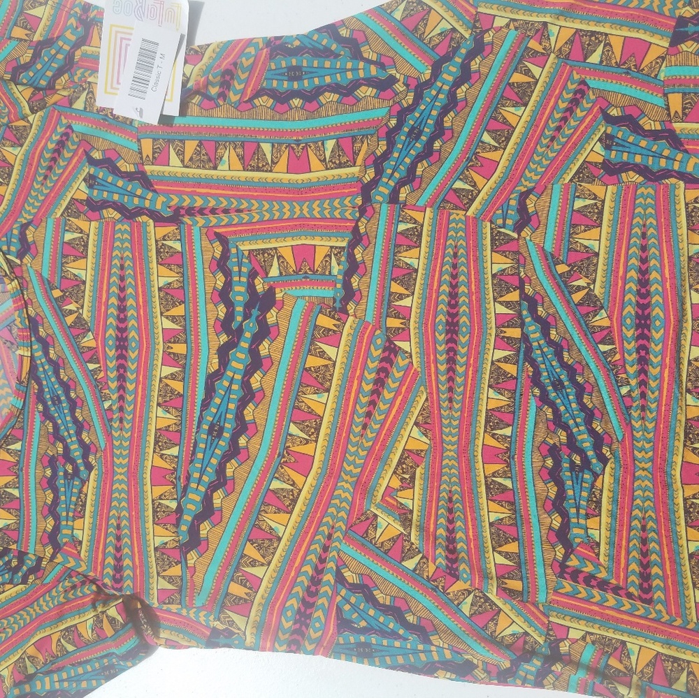 Lularoe Classic t medium